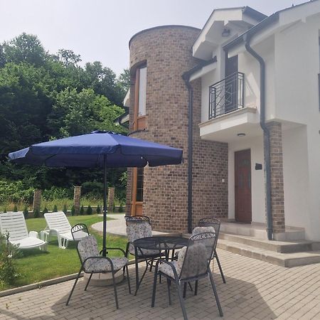 Crown House Lejlighedshotel Vrnjačka Banja Eksteriør billede