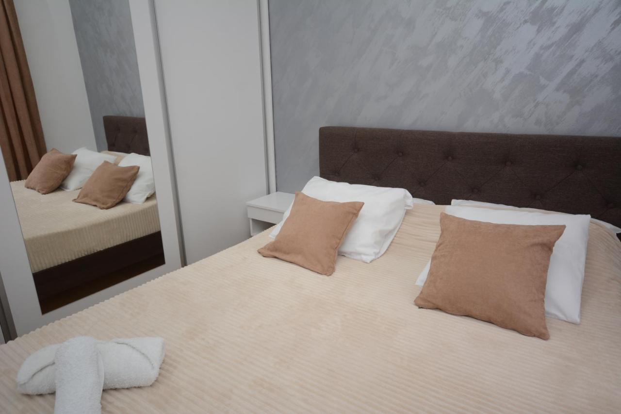 Crown House Lejlighedshotel Vrnjačka Banja Eksteriør billede