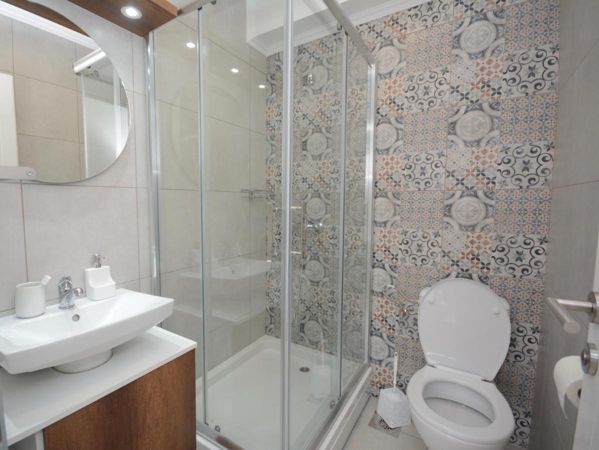 Crown House Lejlighedshotel Vrnjačka Banja Eksteriør billede