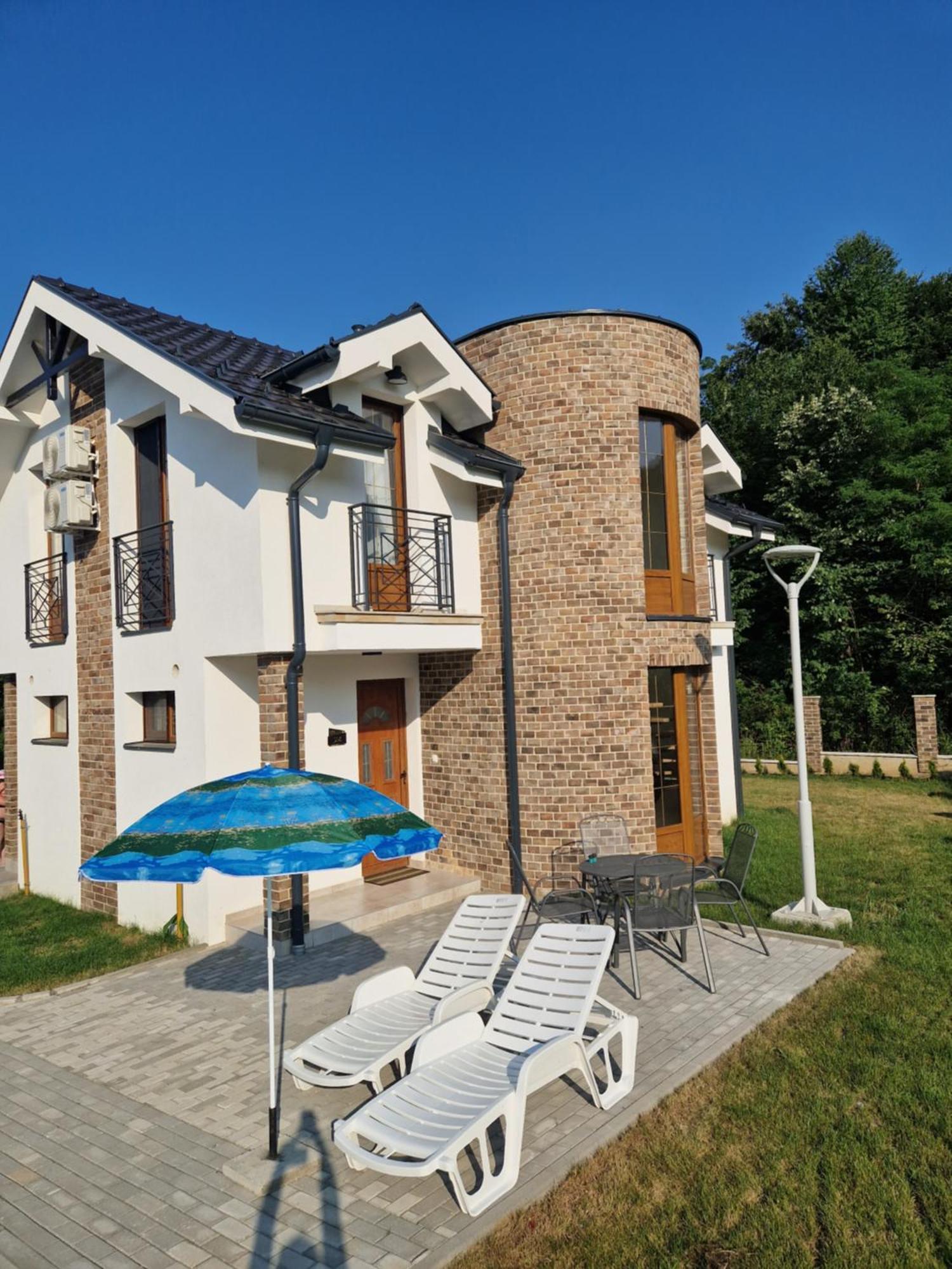 Crown House Lejlighedshotel Vrnjačka Banja Eksteriør billede