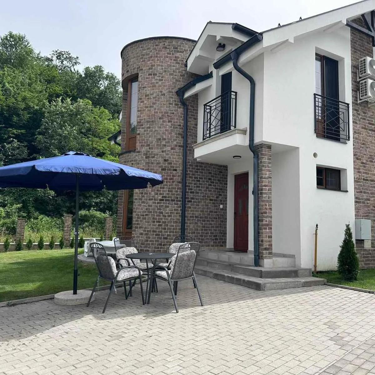 Crown House Lejlighedshotel Vrnjačka Banja Eksteriør billede